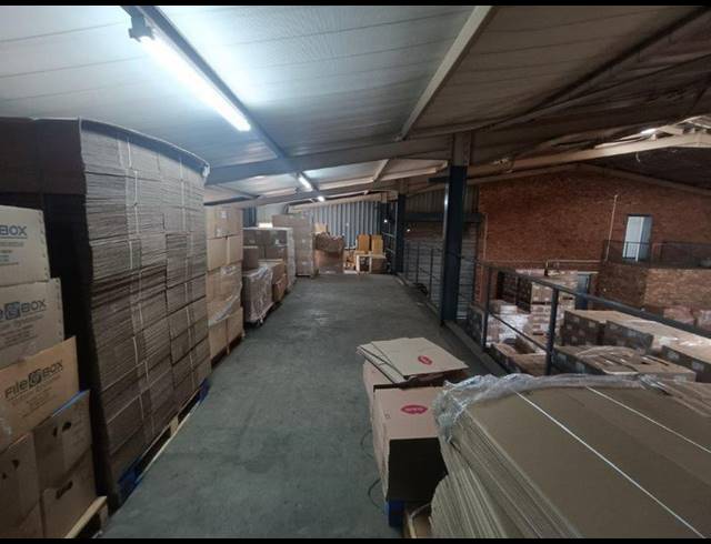 INDUSTRIAL PROPERTY TO RENT IN HALFWAY GARDENS